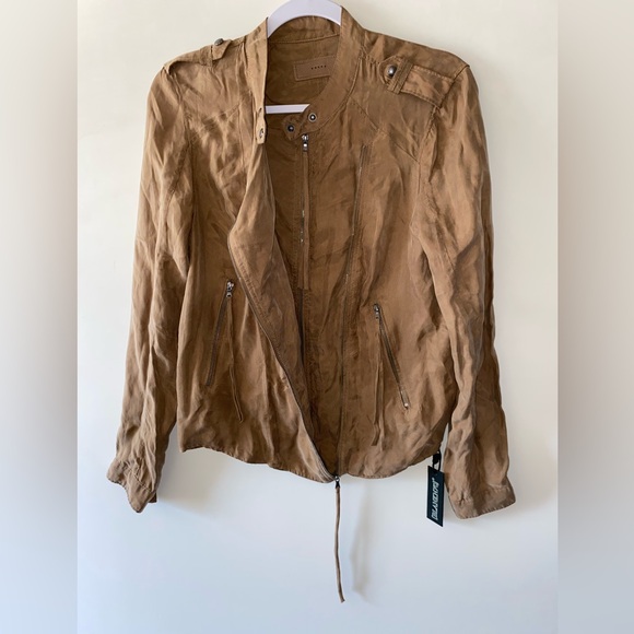 Blank NYC Jackets & Blazers - Blank NYC Moto Jacket Asymmetrical
Doble Zip Cupro Brown Lightweight
Small